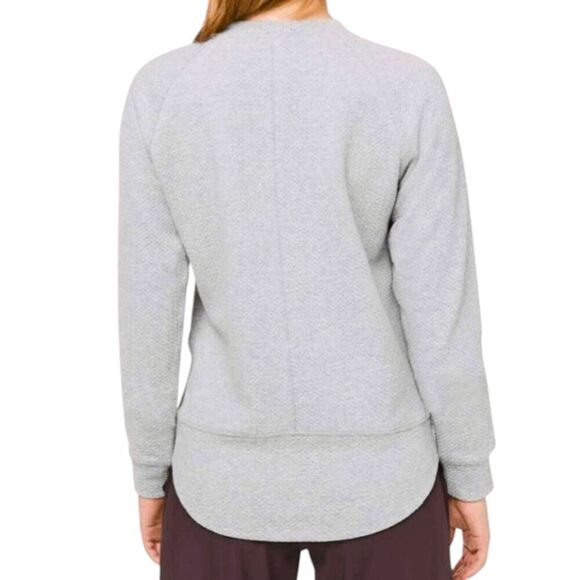 LULULEMON ATHLETICA Catch A Moment Crew Size 6 - Picture 2 of 4